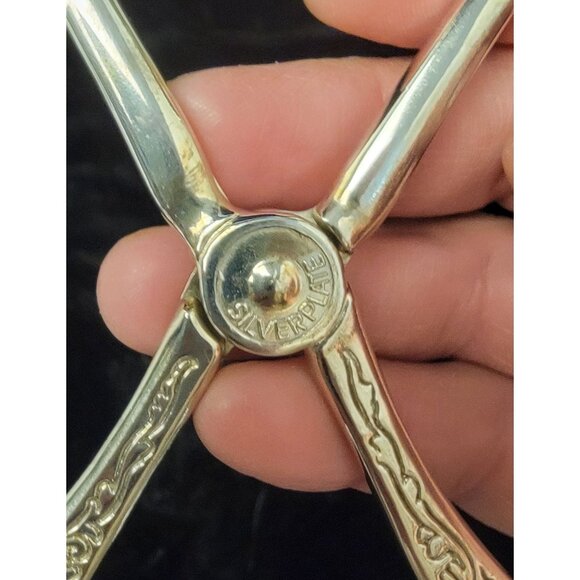 Vintage Silver-Plated Cake or Pastry Tongs - Picture 8 of 14